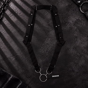 DNGEON DMBL06 Black flat lay